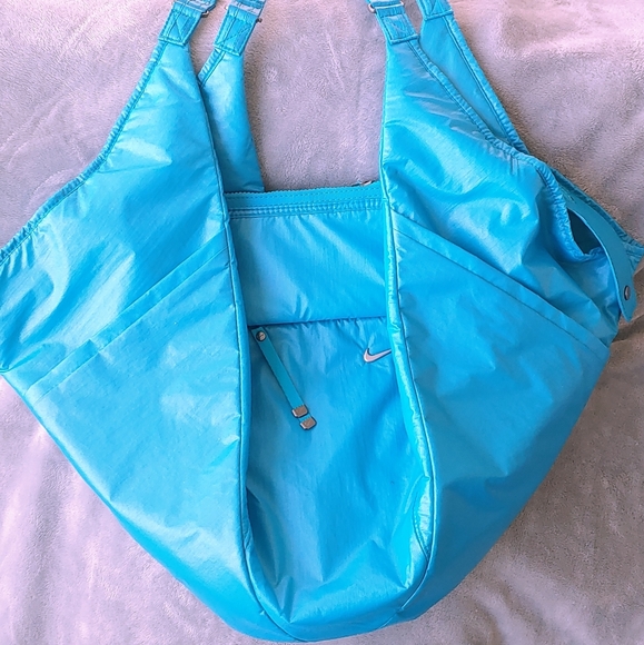 NWT! Rare! NIKE VICTORY GYM TOTE BAG! - Picture 7 of 8